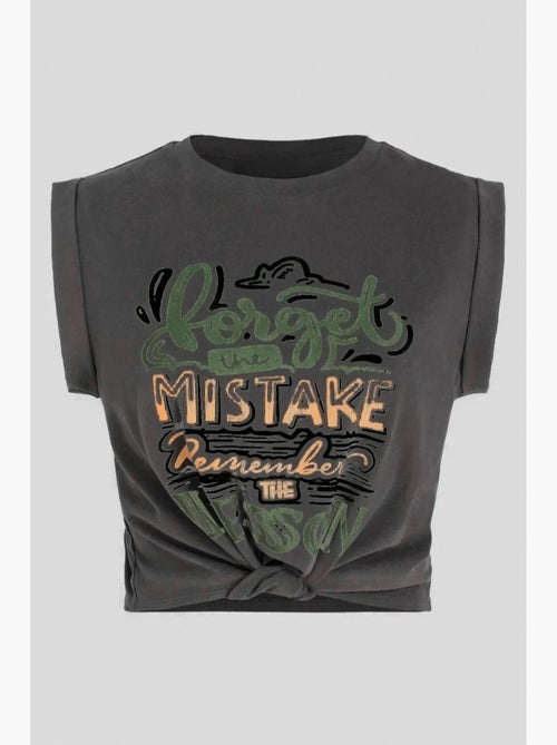 T-shirt court imprimé avec détail de bordure hiccup - Kiabi