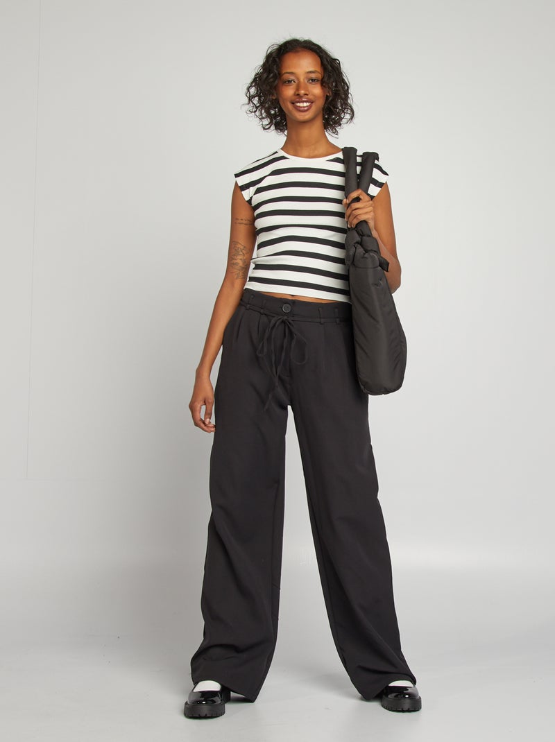 T-shirt crop top manches courtes Blanc/noir - Kiabi