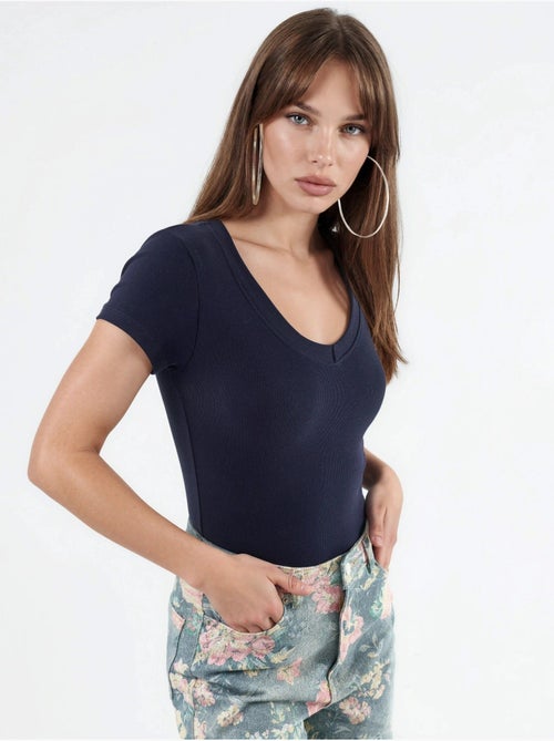 T-shirt élastique à manches courtes avec col en v busem - Kiabi