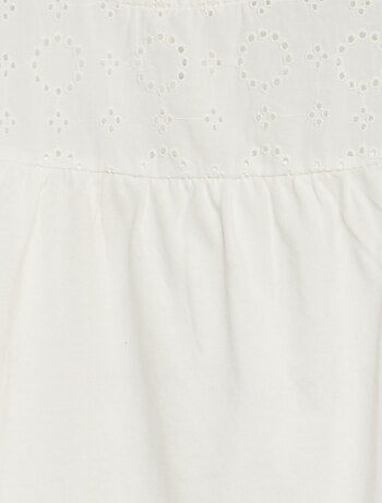 T-shirt en broderie anglaise