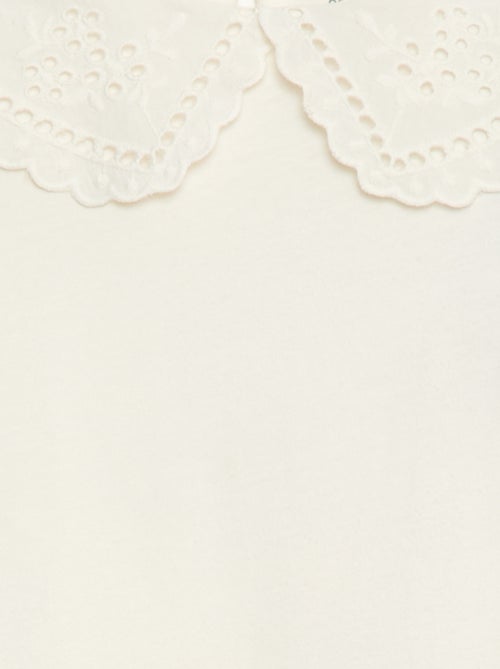 T-shirt en coton avec col brodé - Kiabi