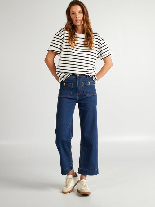 T-shirt en coton pour femme à col rond et manches courtes - Kiabi T-shirt en coton pour femme à col rond et manches courtes - Kiabi