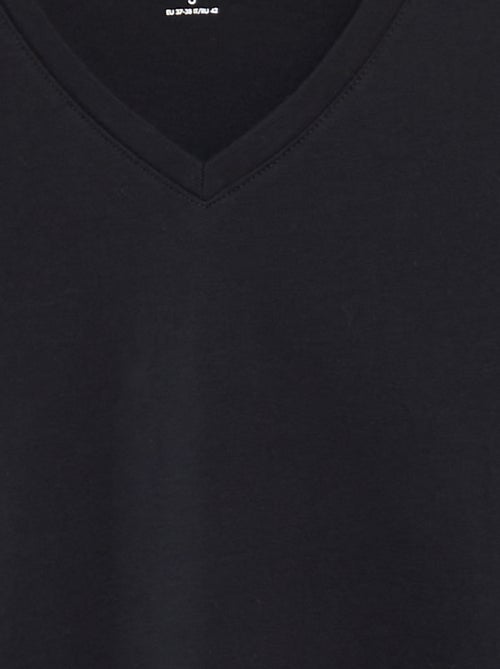 T-shirt en coton uni à col V pour homme - Kiabi