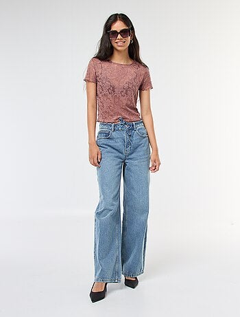 T-shirt en dentelle à manches courtes