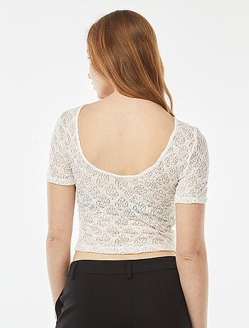 T-shirt en dentelle avec dos nu