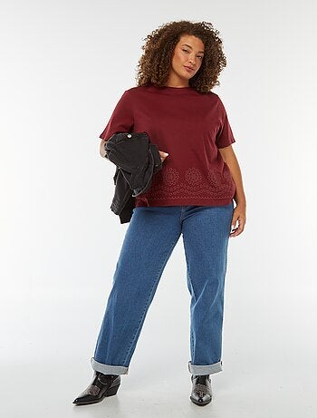 T-shirt en jersey effet broderie à la base