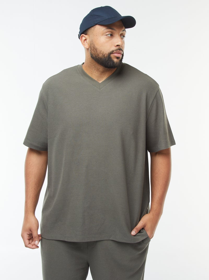 T-shirt en maille texturée et col V Kaki - Kiabi