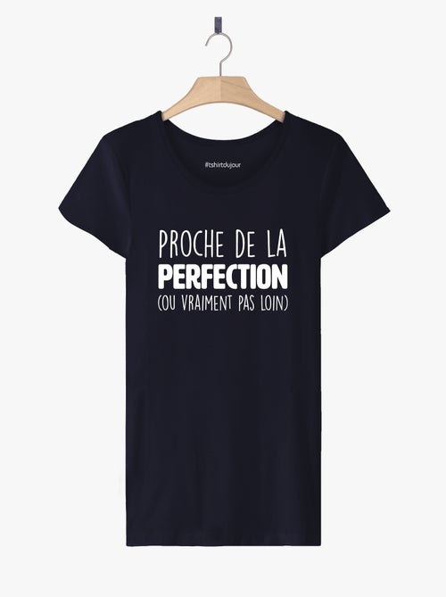 T-shirt Femme - PROCHE DE LA PERFECTION - Kiabi T-shirt Femme - PROCHE DE LA PERFECTION - Kiabi