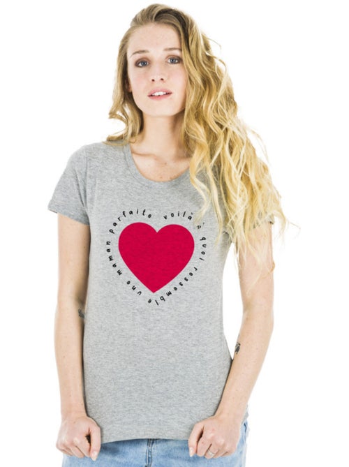 T-shirt Femme - VOILÀ À QUOI RESSEMBLE UNE MAMAN PARFAITE - Kiabi T-shirt Femme - VOILÀ À QUOI RESSEMBLE UNE MAMAN PARFAITE - Kiabi