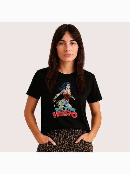 T-shirt Femme - WONDER WOMAN BE THE HERO 2 - Kiabi T-shirt Femme - WONDER WOMAN BE THE HERO 2 - Kiabi