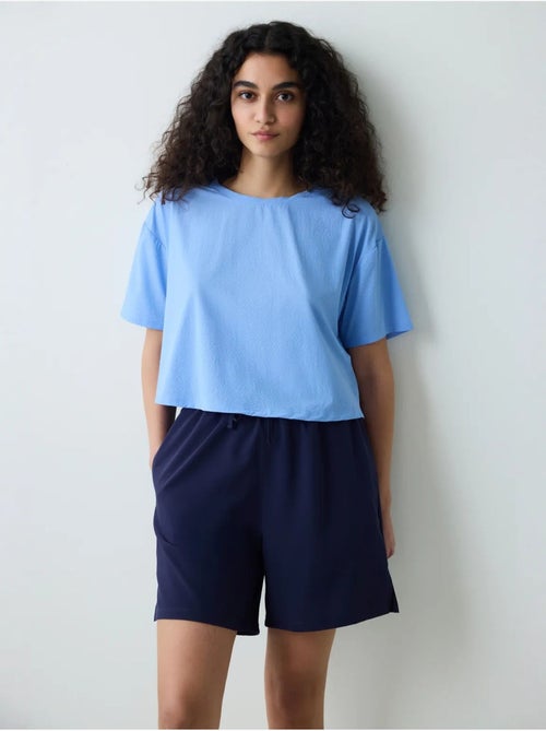 T-shirt femme avec détail au dos penti - Kiabi T-shirt femme avec détail au dos penti - Kiabi