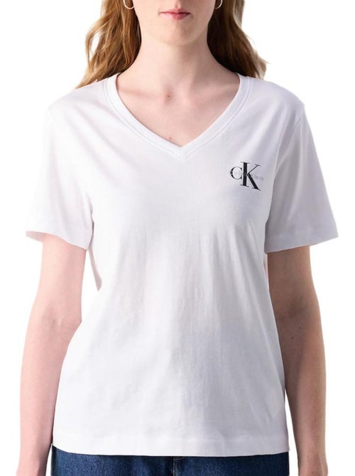 T-Shirt Femme Calvin Klein Jeans - Kiabi T-Shirt Femme Calvin Klein Jeans - Kiabi