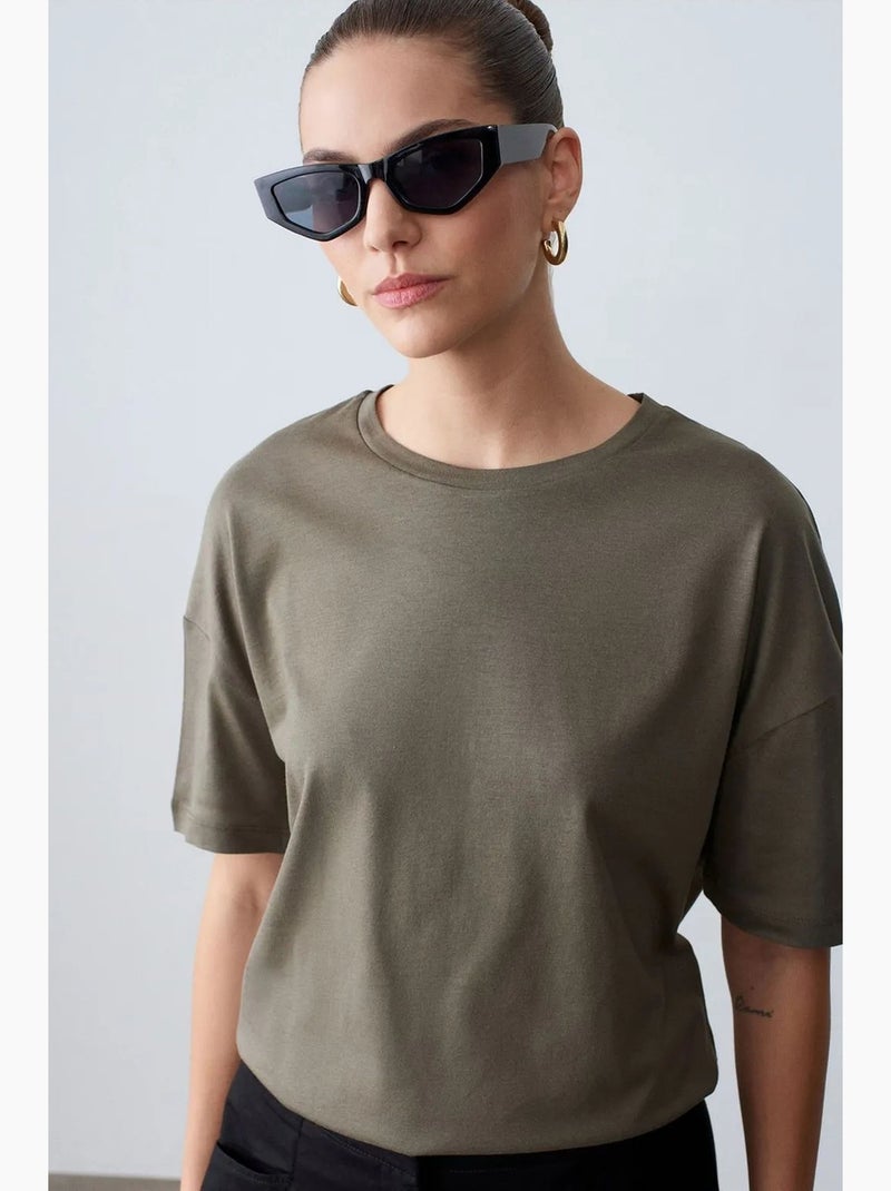T-shirt femme en coton à col rond dilvin Kaki - Kiabi