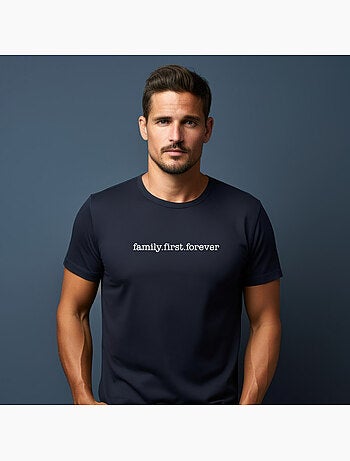 T-shirt Homme - FAMILY FIRST FOREVER