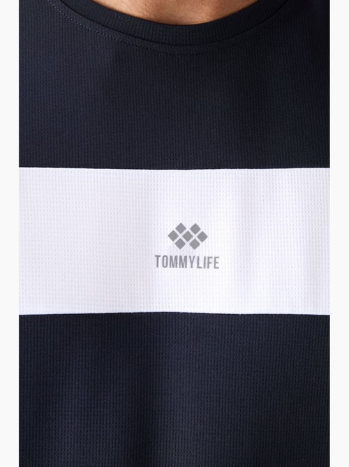 T-shirt homme à blocs de couleur et col rond tommy - Kiabi T-shirt homme à blocs de couleur et col rond tommy - Kiabi