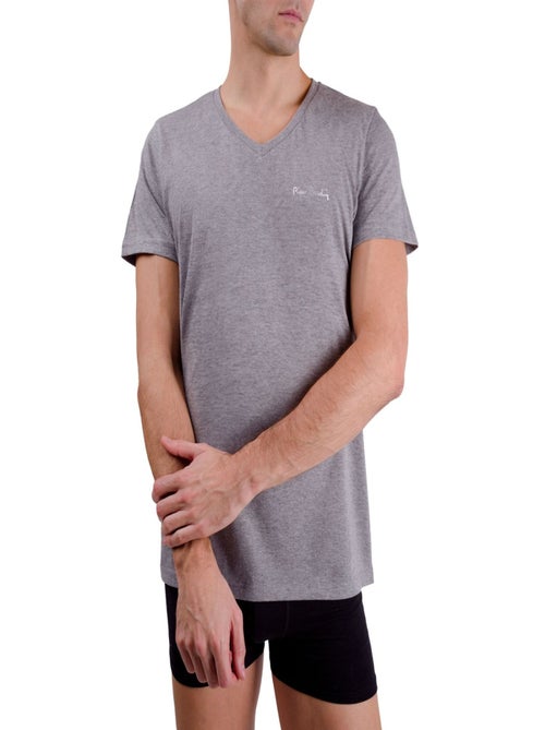 T-shirt homme en col v avec broderie sur la poitrine pierre cardin - Kiabi T-shirt homme en col v avec broderie sur la poitrine pierre cardin - Kiabi