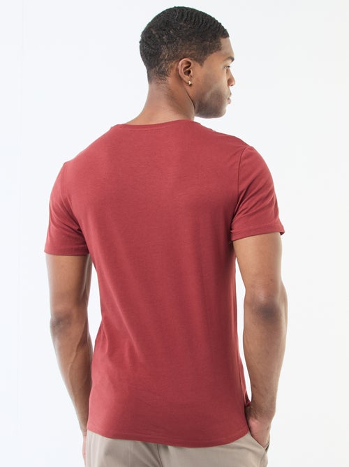 T-shirt homme en coton biologique col rond coupe slim - Kiabi