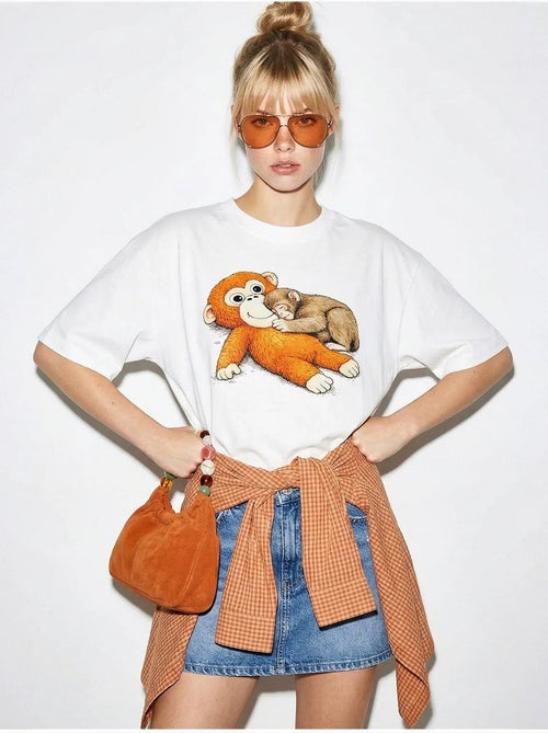 T-shirt imprimé à col rond avec détail accessoire lucci - Kiabi T-shirt imprimé à col rond avec détail accessoire lucci - Kiabi