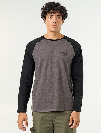 T-shirt imprimé avec manches longues raglan