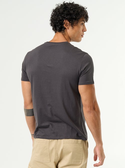 T-shirt imprimé fantaisie à manches courtes - Kiabi T-shirt imprimé fantaisie à manches courtes - Kiabi