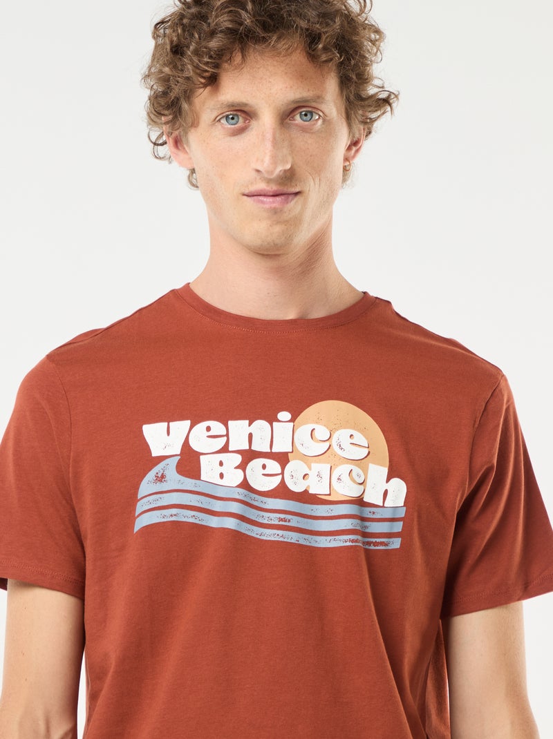 T-shirt imprimé manches courtes Marron - Kiabi