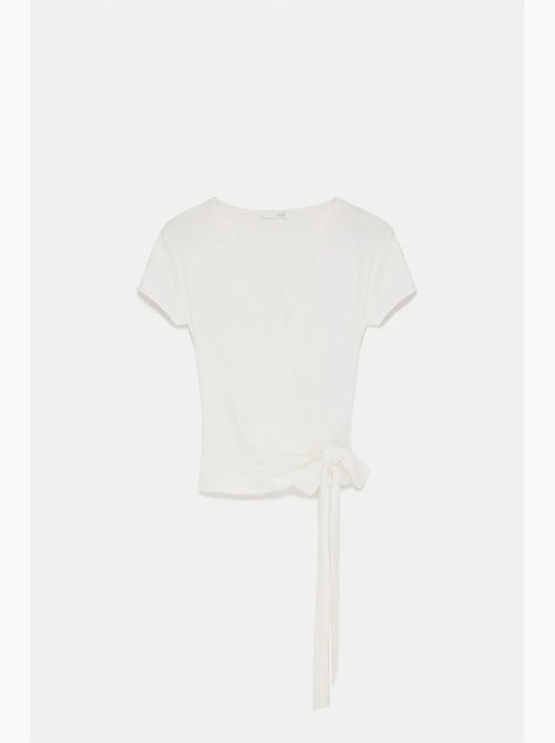 T-shirt kort overslag met strik lange mouwen dilvin - Kiabi T-shirt kort overslag met strik lange mouwen dilvin - Kiabi