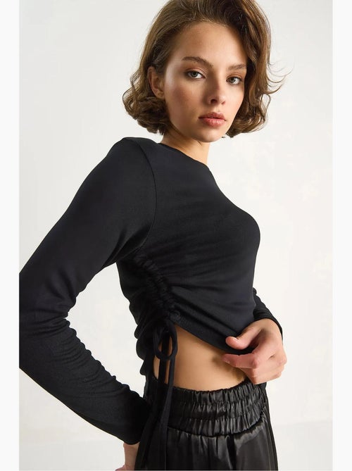 T-shirt lange mouwen basic asymmetrische zoom lucci - Kiabi T-shirt lange mouwen basic asymmetrische zoom lucci - Kiabi