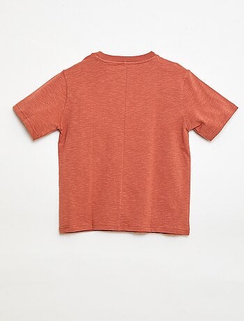 T-shirt loose