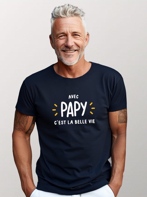 T-shirt Man - AVEC PAPY C'EST LA BELLE VIE - Kiabi T-shirt Man - AVEC PAPY C'EST LA BELLE VIE - Kiabi
