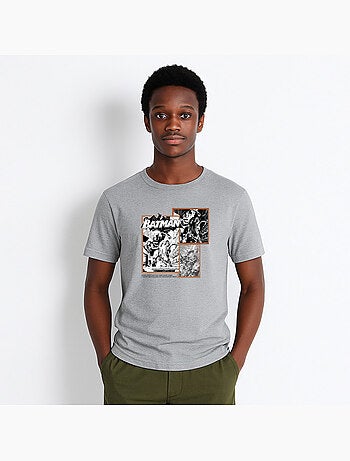 T-shirt Man - BATMAN'S BATSUIT AIDS IN HIS COMBAT AGAINST ENEMIES