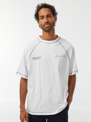 T-shirt manches courtes à la coupe oversize