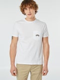 T-shirt manches courtes avec poche poitrine et broderie Blanc - Kiabi