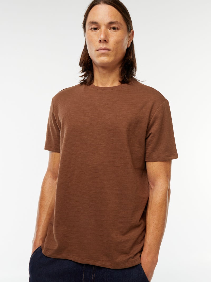 T-shirt manches courtes en maille fantaisie Marron - Kiabi