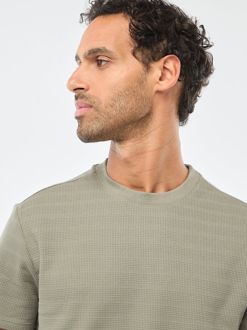 T-shirt manches courtes en maille gaufrée Vert - Kiabi
