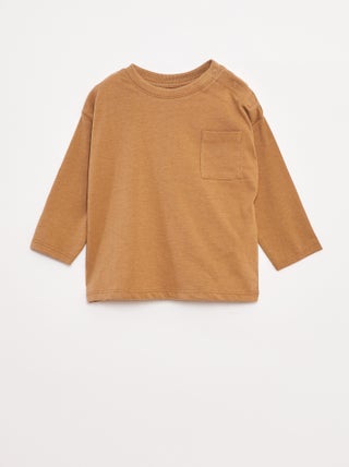 T-shirt manches longues et poche poitrine