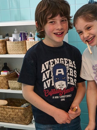 T-shirt 'Marvel' imprimé à manches courtes