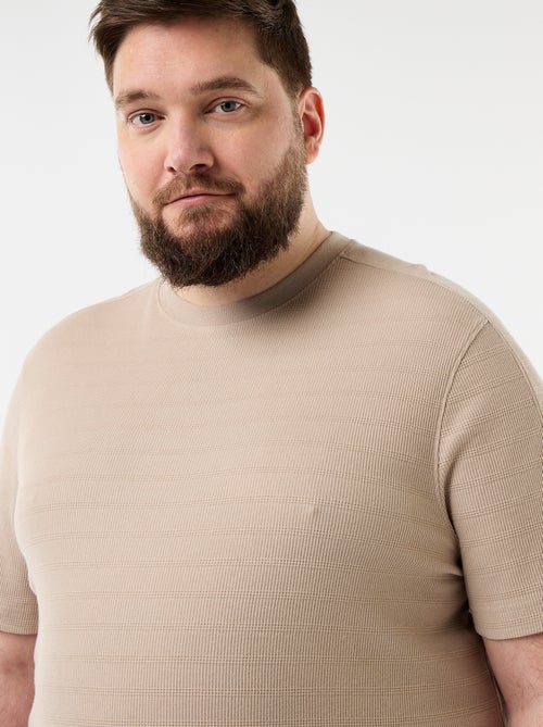 T-shirt matière fantaisie côtelée - Kiabi