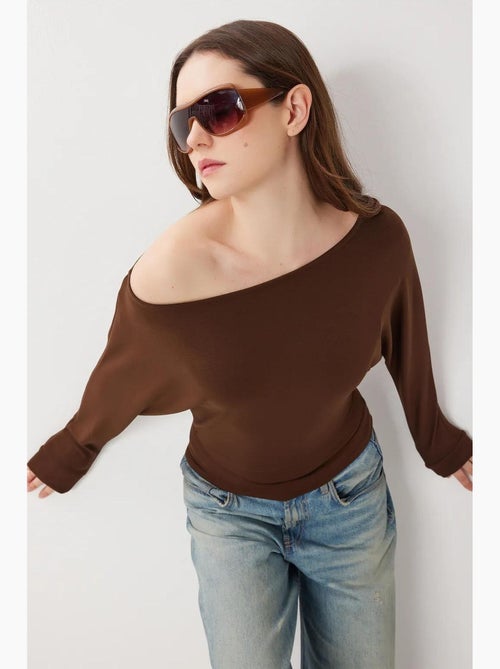 T-shirt met asymmetrische hals lange mouw losse pasvorm istanbul - Kiabi T-shirt met asymmetrische hals lange mouw losse pasvorm istanbul - Kiabi