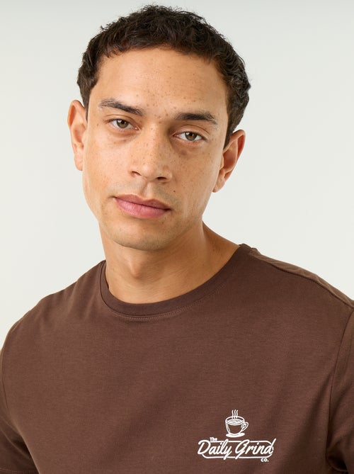 T-shirt met fantasieprint en korte mouwen - Kiabi T-shirt met fantasieprint en korte mouwen - Kiabi