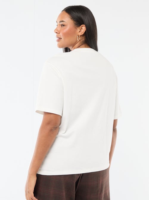 T-shirt met gedrapeerde ronde hals en fantasiejuweel - Kiabi