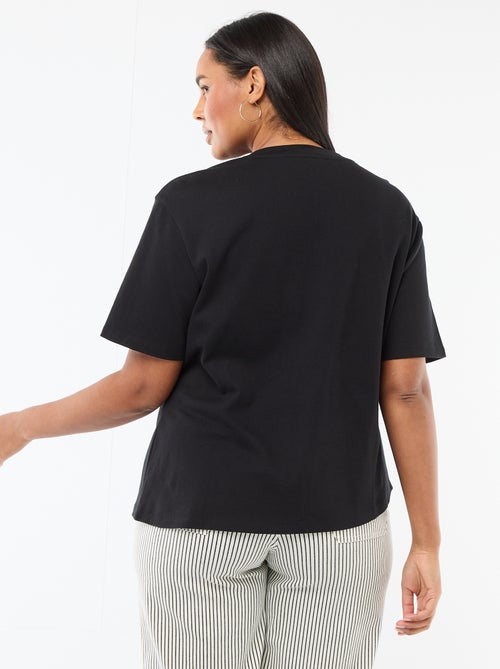 T-shirt met gedrapeerde ronde hals en fantasiejuweel - Kiabi