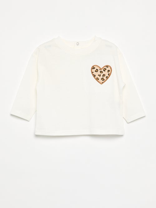 T-shirt met hartjespatch op de borst - Kiabi