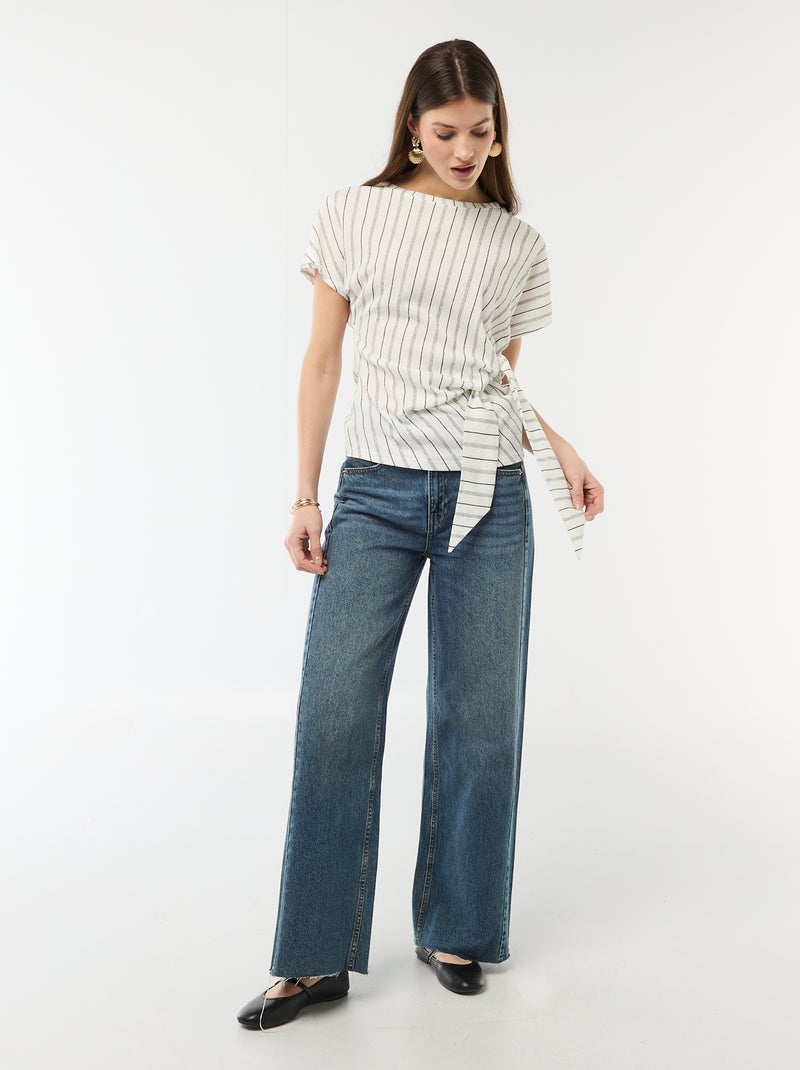 T-shirt met korte gedrapeerde mouwen en strik van crêpe tricot Wit - Kiabi