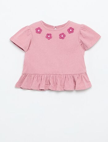 T-shirt met korte mouwen, borduursels en gerimpelde onderkant