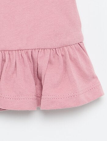 T-shirt met korte mouwen, borduursels en gerimpelde onderkant