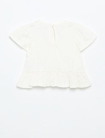 T-shirt met korte mouwen, borduursels en gerimpelde onderkant