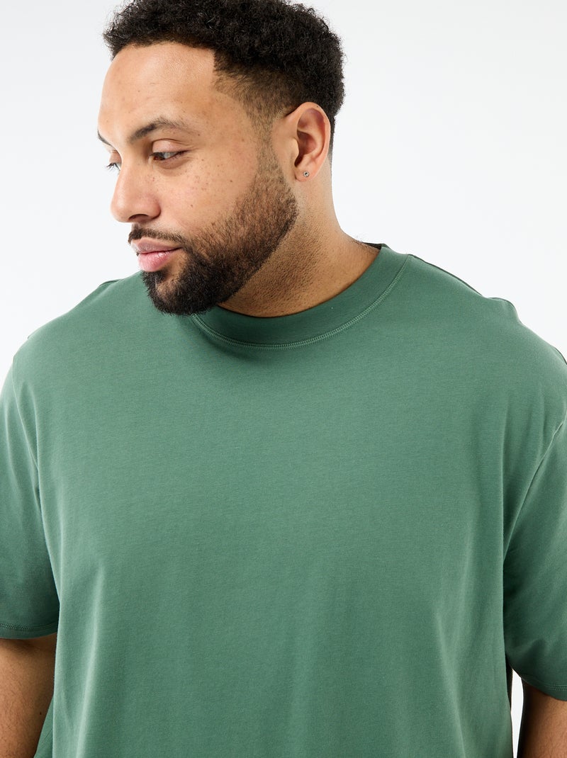T-shirt met korte mouwen en borstzak Groen - Kiabi