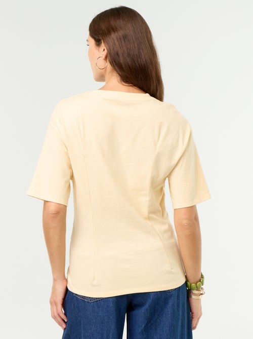 T-shirt met korte mouwen en goudkleurige schelp - Kiabi