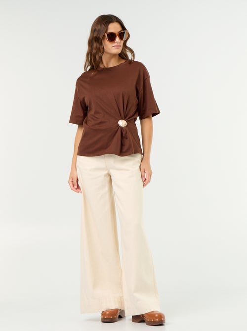 T-shirt met korte mouwen en goudkleurige schelp - Kiabi