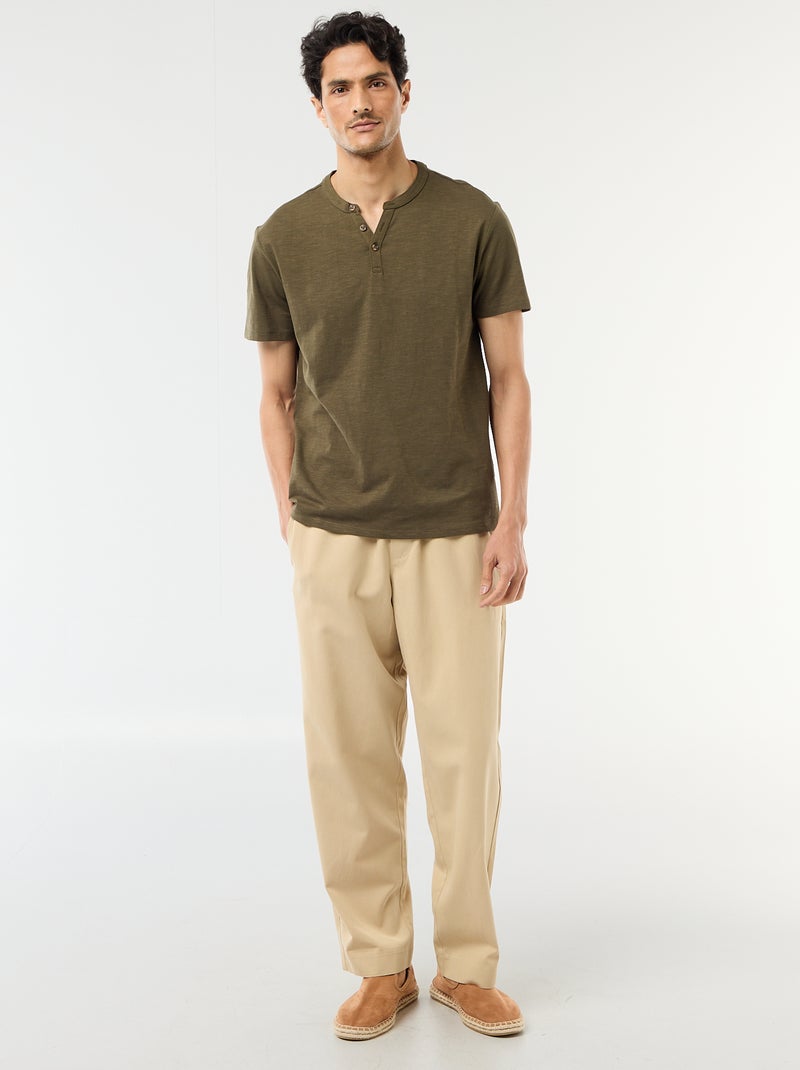 T-shirt met korte mouwen en tuniekkraag Kaki - Kiabi